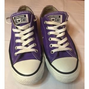 Purple Converse size 7 Chuck Taylors ~ Low Top Sneakers Womens